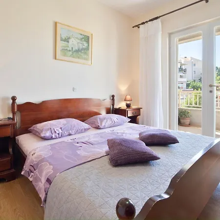 Karmela Apartment Podgora (Split-Dalmatia)