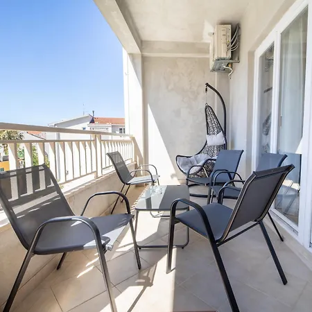 Apartment Karmela Podgora (Split-Dalmatia)