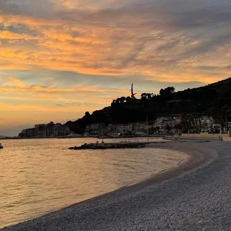 Apartment Karmela Podgora (Split-Dalmatia)